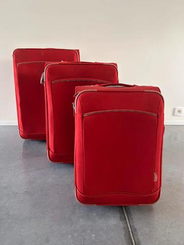 Set van 3 valiezen beschikbaar voor biedingen