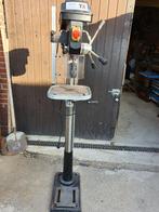 Trx kolomboormachine heel goed stan., Bricolage & Construction, Outillage | Foreuses, Comme neuf, 600 watts ou plus, Vitesse variable