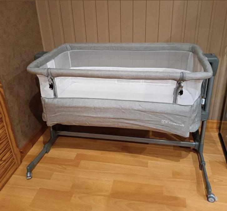 Co Sleeper kinderkraft, Enfants & Bébés, Berceaux & Lits, Comme neuf, Enlèvement
