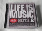 2 CD S   - STUDIO BRUSSEL - LIFE IS MUSIC - 2013.2, Cd's en Dvd's, Ophalen of Verzenden, Zo goed als nieuw, Pop