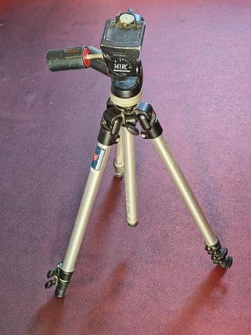 Trépied + rotule Manfrotto Gruppo, TV, Hi-fi & Vidéo, Photo | Trépieds & Rotules, Avec rotule, 150 à 175 cm, Enlèvement, Utilisé