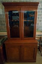 Buffet met kersenhouten dressoir, Ophalen