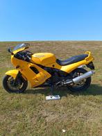 Triumph Daytona 900 T300– 1993 – Oldtimer Geel, Motorrijbewijs A, Meer dan 35 kW, 900 cc, 3 cilinders