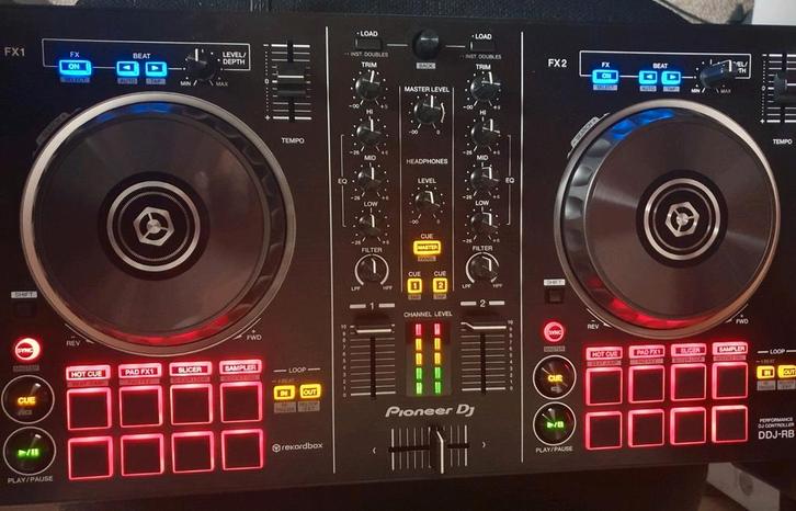 DDJ-RB dj controller, met decksaver beschermkap, Musique & Instruments, DJ sets & Platines, Utilisé, DJ-Set, Pioneer, Enlèvement ou Envoi
