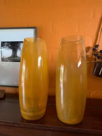 Prachtige grote oranje vazen of decoratie - 2 stuks - beschikbaar voor biedingen