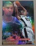 1998 Flair Tim Duncan RC - Rangée 2/Siège 5 - Showstopper, Sports & Fitness, Basket, Envoi, Comme neuf, Autres types