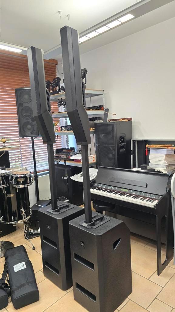 NIEUW!!! DJ-SET PEN ONE LINE ARRAY SPEAKERS 1500W, Audio, Tv en Foto, Luidsprekerboxen, Nieuw, Complete surroundset, 120 watt of meer