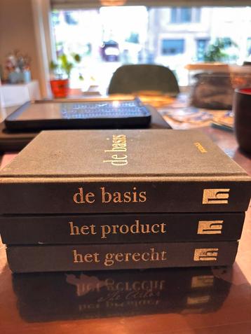 Trilogie De basis-het product-het gerecht beschikbaar voor biedingen
