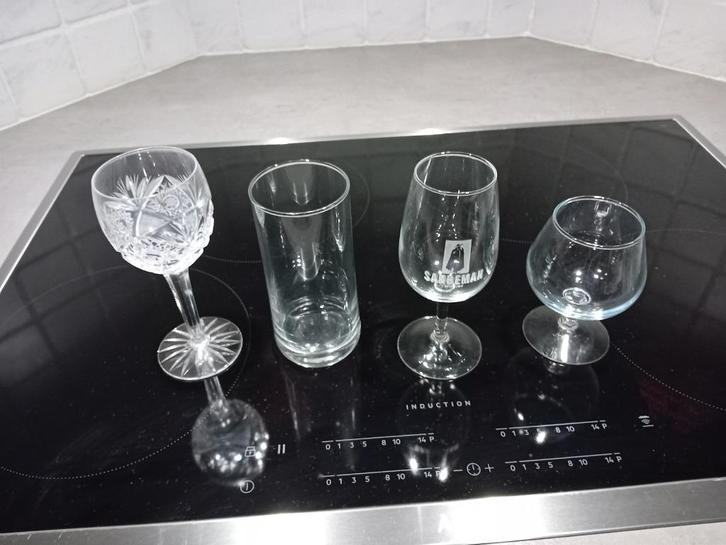 glazen, Verzamelen, Glas en Drinkglazen, Gebruikt, Ophalen of Verzenden