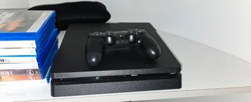 Ps4 Slim amper gebruikt beschikbaar voor biedingen
