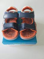 Sandalen blauw en oranje maat 26 van Clarks, Gebruikt, Ophalen of Verzenden