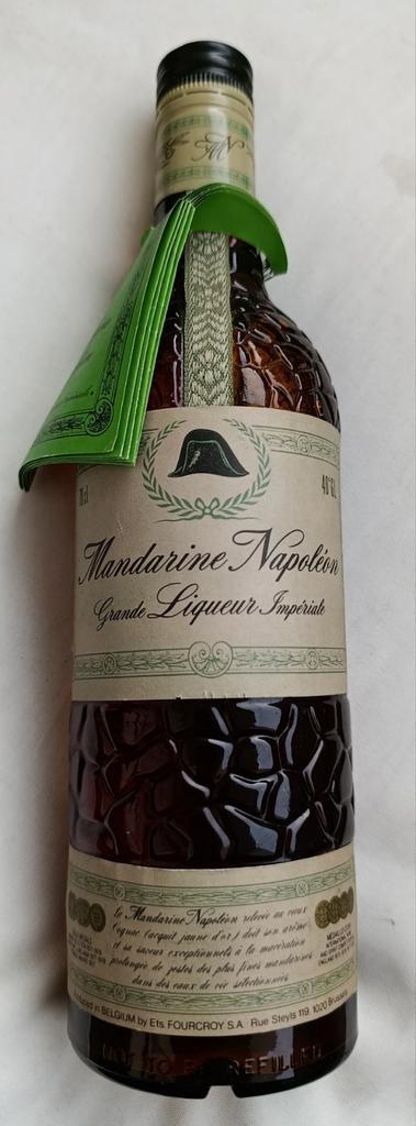 Vintage Mandarine Napoleon 40% fles!!!, Verzamelen, Overige Verzamelen, Zo goed als nieuw, Ophalen of Verzenden