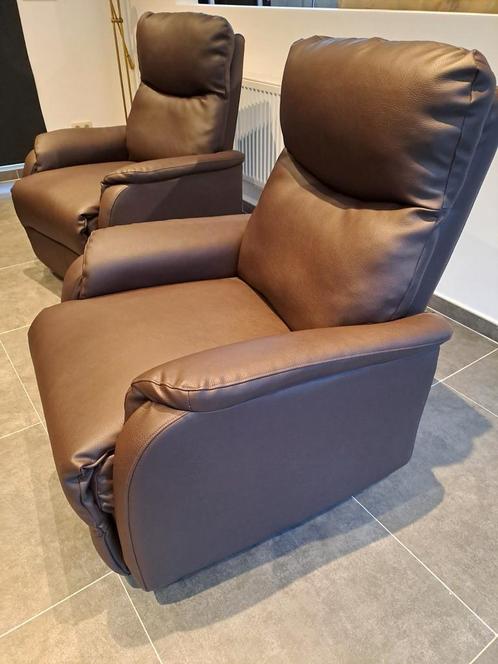 2 relaxzetels met NIEUW leder, Huis en Inrichting, Fauteuils, Zo goed als nieuw, Ophalen of Verzenden