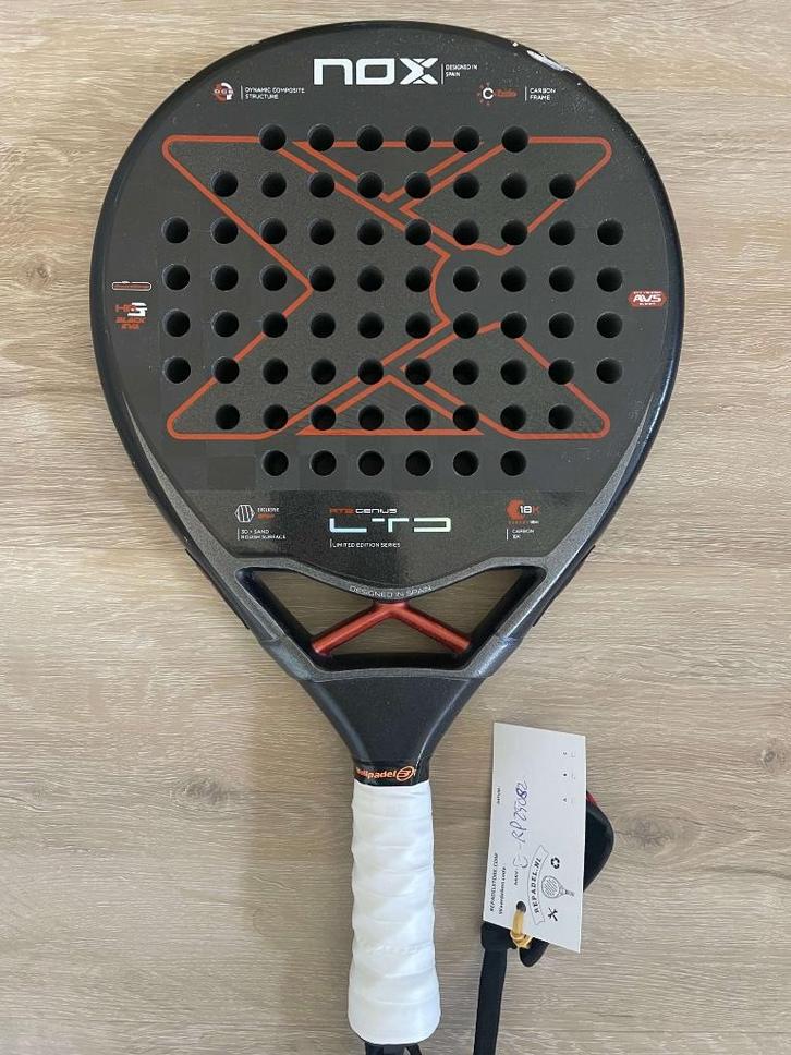 Nox AT10 18K LTD inclusief hesacore, Sport en Fitness, Padel, Gebruikt, Padelracket, Ophalen of Verzenden