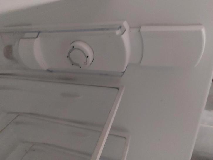 Réfrigérateur encastrable Siemens 90 cm, Electroménager, Réfrigérateurs & Frigos, Utilisé, Sans bac à congélation, 100 à 150 litres