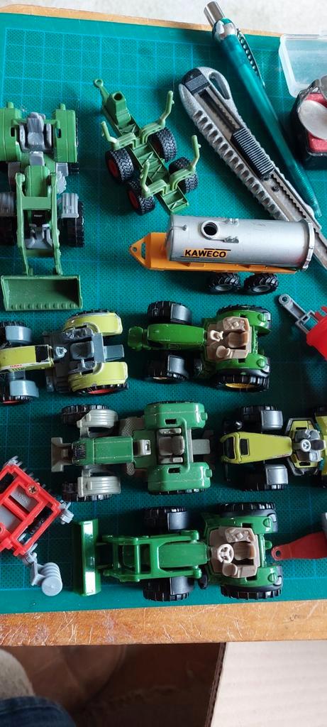 H0LK 0213 PRINCIPALEMENT DES TRACTEURS ET DES REMORQUES SIKU, Hobby & Loisirs créatifs, Voitures miniatures | 1:87, Utilisé, SIKU