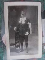 Vintage Plechtige communie portret foto jongen 1913, Foto, Ophalen of Verzenden, Zo goed als nieuw, Voor 1940