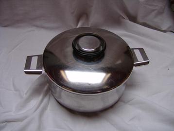 Casserolle inox DEMEYERE 21 cm. beschikbaar voor biedingen
