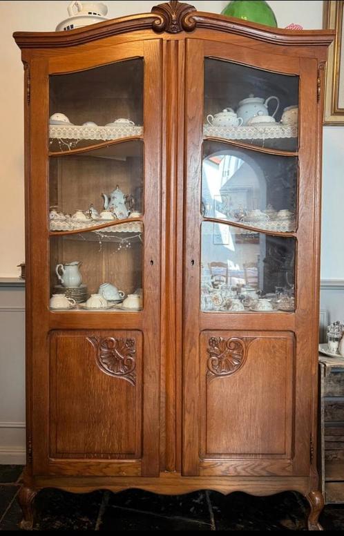 Vintage houten vitrinekast, Huis en Inrichting, Kasten | Vitrinekasten, Zo goed als nieuw, Ophalen