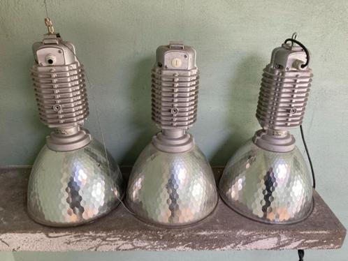 Industriële lampen Zumtobel /  (3 stuks), Huis en Inrichting, Lampen | Hanglampen, Gebruikt, 50 tot 75 cm, Metaal, Ophalen