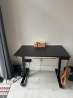 Standing desk / Bureau ajustable, Enlèvement, Comme neuf, Bureau