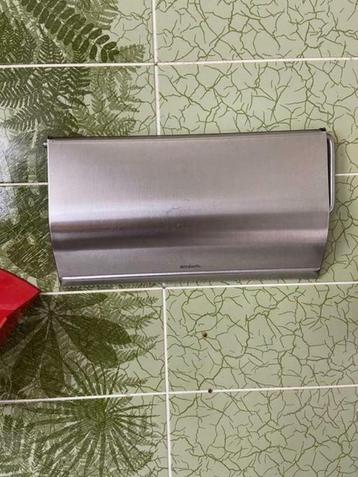 Keukenrolhouder Brabantia inox. Prima staat., Huis en Inrichting, Ophalen of Verzenden