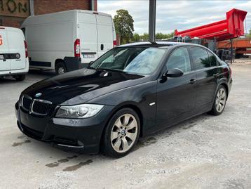 BMW 318i - 2005 - 235.000km beschikbaar voor biedingen