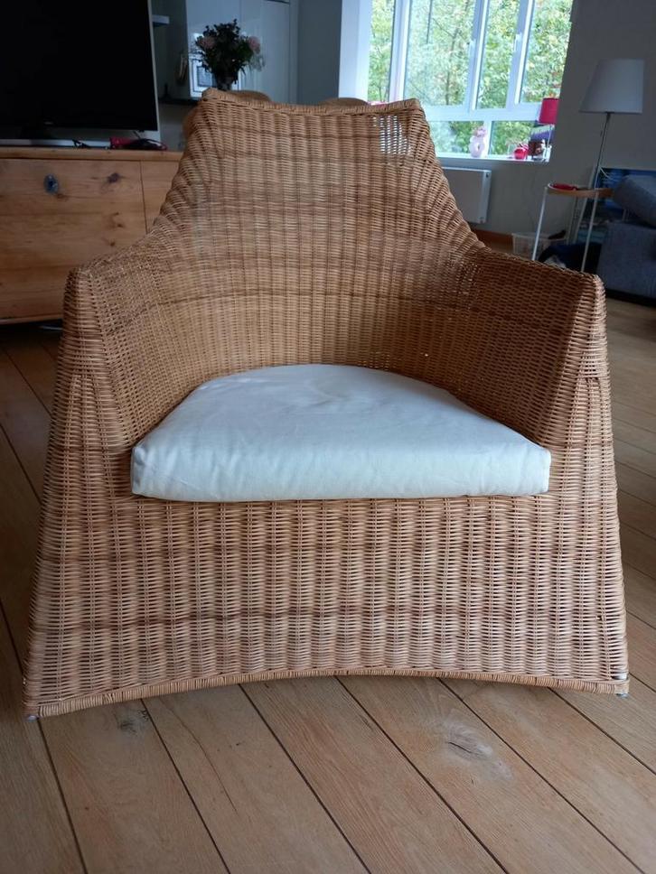 Zeer mooie rieten schommelstoel, Huis en Inrichting, Fauteuils, Zo goed als nieuw, Ophalen