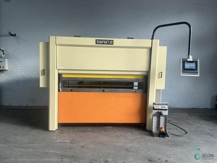 Safan SMK40-2100, Articles professionnels, Machines & Construction | Travail du métal