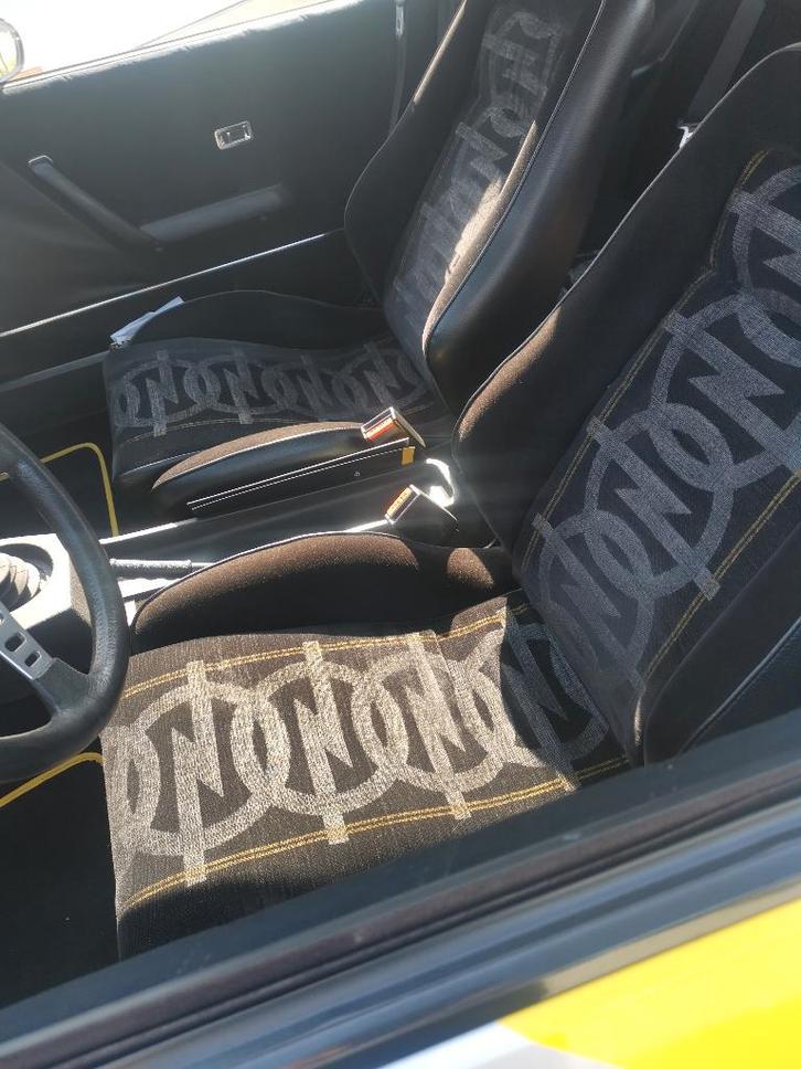 OPEL MANTA ASCONA 400 zetels, Auto-onderdelen, Interieur en Bekleding, Oldtimer onderdelen, Opel, Gebruikt, Ophalen of Verzenden