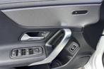 Mercedes-Benz CLA Shooting Brake CLA 180 d Essential Line, Auto's, Mercedes-Benz, CLA, Stof, Gebruikt, Zwart