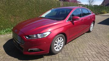 PERFECTE FORD MONDEO TITANIUM LEDER MET WAARBORG