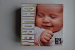CHILDREN - Fotoboek, Boeken, Kunst en Cultuur | Fotografie en Design, Ophalen of Verzenden, Zo goed als nieuw