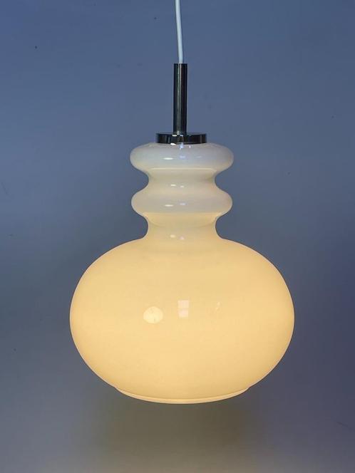 Vintage Peill&Putzler hanglamp, Opaline glas, Duitsland 1960, Maison & Meubles, Lampes | Suspensions, Utilisé, Moins de 50 cm