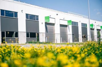  ** À louer : Unités PME modernes à Rhisnes 268m2 & 305m2 ** beschikbaar voor biedingen