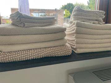 Set handdoeken beschikbaar voor biedingen
