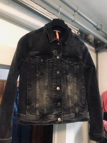 VESTE Jean enthracite beschikbaar voor biedingen