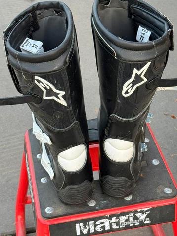 Motolaarzen  Trial alpinestars nieuw US size 11  beschikbaar voor biedingen