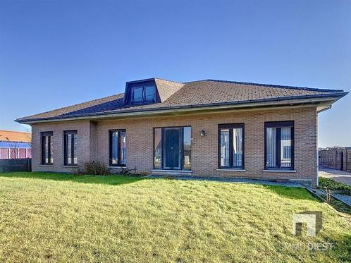Woning te koop in Vorst, 3 slpks, Immo, Huizen en Appartementen te koop, Vrijstaande woning