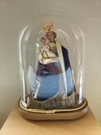 Mariabeeld onder stolp, Enlèvement