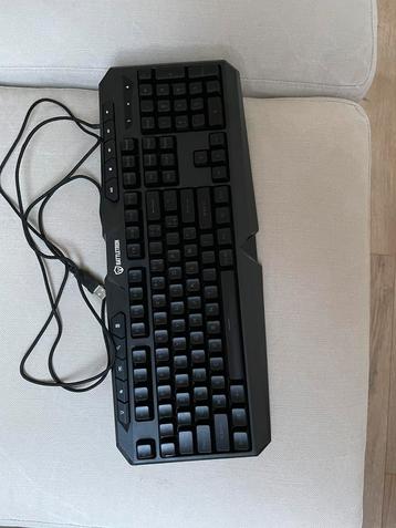 AZERTY toetsenbord beschikbaar voor biedingen