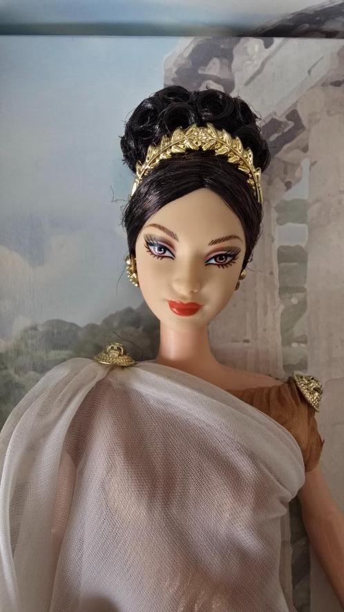 Barbie Princess of Ancient Greece MIB (de doos is een beetje, Verzamelen, Poppen, Gebruikt, Pop, Ophalen of Verzenden