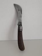 ancien Couteau de poche pliable serpette, Ophalen of Verzenden