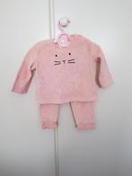 Perzikkleurige pyjama  maat 74 merk" cuddles& smiles", Kinderen en Baby's, Babykleding | Maat 74, Meisje, Ophalen of Verzenden