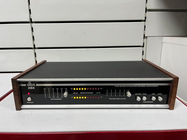 dbx 2BX Dynamic Range Expander – culte - coffret bois, Musique & Instruments, Amplis | Clavier, Moniteur & Sono, Utilisé, Enlèvement