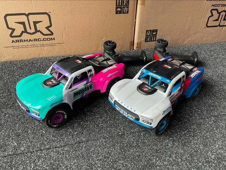 Arrma Mojave Grom Brushless 2-3s 1/18, Hobby en Vrije tijd, Modelbouw | Radiografisch | Auto's, Ophalen of Verzenden