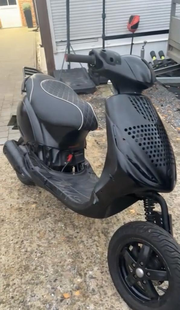 Zip 172 cc, Fietsen en Brommers, Scooters | Piaggio, Zo goed als nieuw, Zip, Ophalen