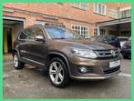 Volkswagen Tiguan 1.4 TSI Sport R-Line 4Motion 160pk, Auto's, Euro 5, 4 cilinders, Bruin, Leder