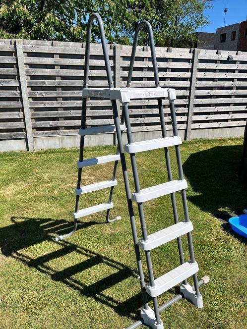 Zwembad ladder, Tuin en Terras, Zwembad-toebehoren, Gebruikt, Ladder, Ophalen