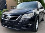 Volkswagen Tiguan 2.0TDI / Cuir / Gps / Clim Auto / PRIX EMP, Voorwielaandrijving, Euro 5, Zwart, 4 cilinders